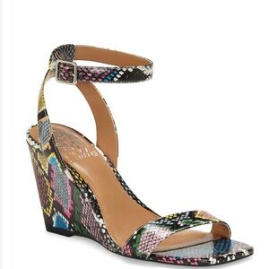 Vince Camuto Gallanna Leather Multicolored Snake Print Wedge Sandal Size 7 1/2 M